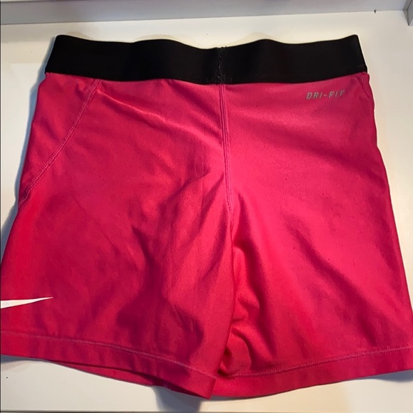 Nike pros - Picture 3 of 3